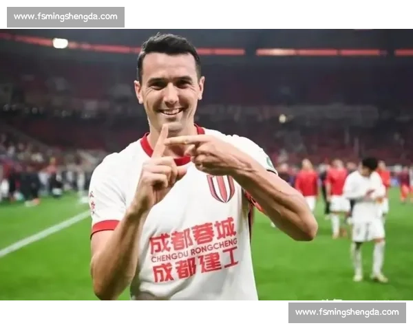 周定洋带古尔芬克尔解锁成都辣面，冰粉解麻直呼巴适！