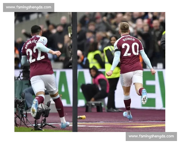 热刺 5000 万镑试水库杜斯，西汉姆联点燃 8500 万英镑竞价战火